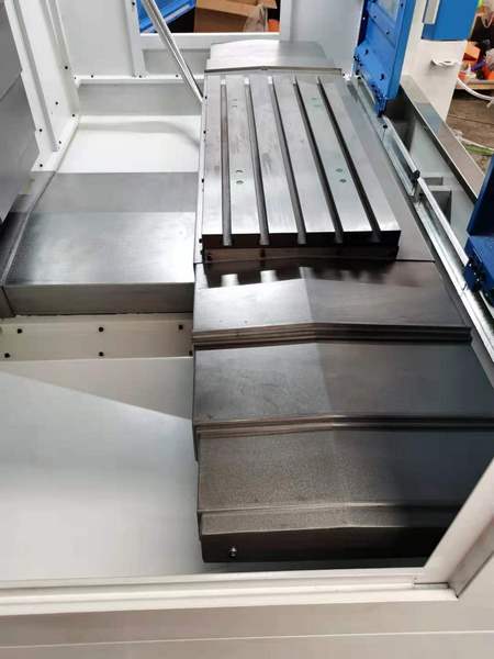 MetalTec TOPMILL 650S 4-х осевой вертикальный обрабатывающий центр с ЧПУ