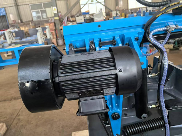 MetalTec HBS 255 FH ручной ленточнопильный станок для резки металла