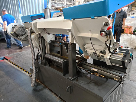 MetalTec MBS 350/50 CH ленточнопильный станок для резки металла под углом 90°