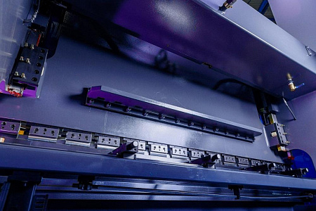 MetalTec HBC 50/1600 Листогибочные гидравлические прессы с ЧПУ