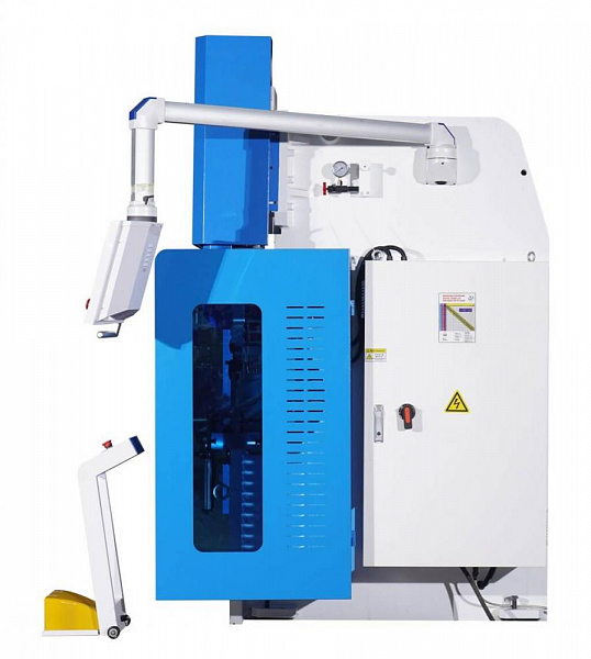 MetalTec HBM 125/3200C Листогибочные гидравлические прессы с ЧПУ контроллером TP10S