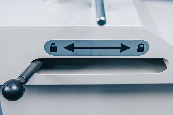 MetalTec BS 250 FHE ручной ленточнопильный станок для резки металла