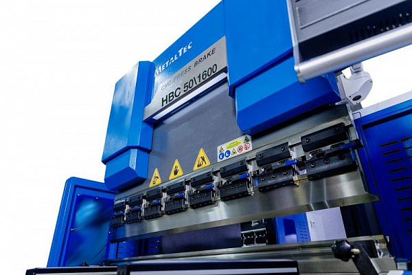 MetalTec HBC 135/3200 Листогибочные гидравлические прессы с ЧПУ
